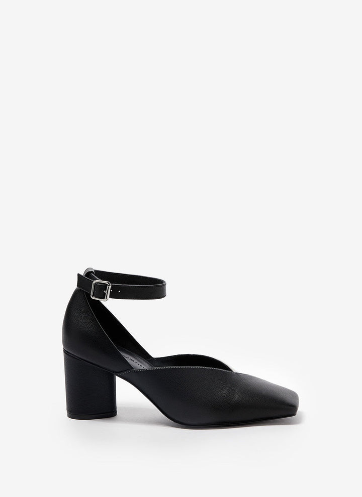 Women Shoes | Black Bicolour Shoes With Block Heel by Spanish designer Adolfo Dominguez